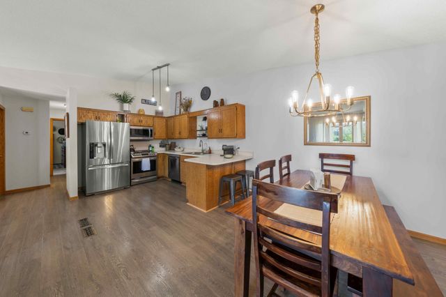 14808 Lower Endicott Way, Apple Valley, MN 55124