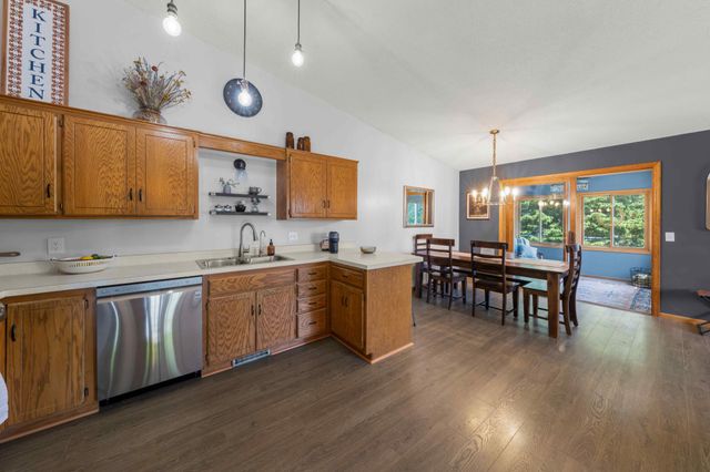 14808 Lower Endicott Way, Apple Valley, MN 55124