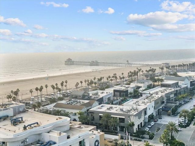 80 Huntington 402, Huntington Beach, CA 92648