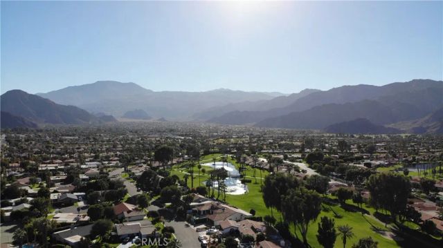 49171 Washington Street, La Quinta, CA 92253