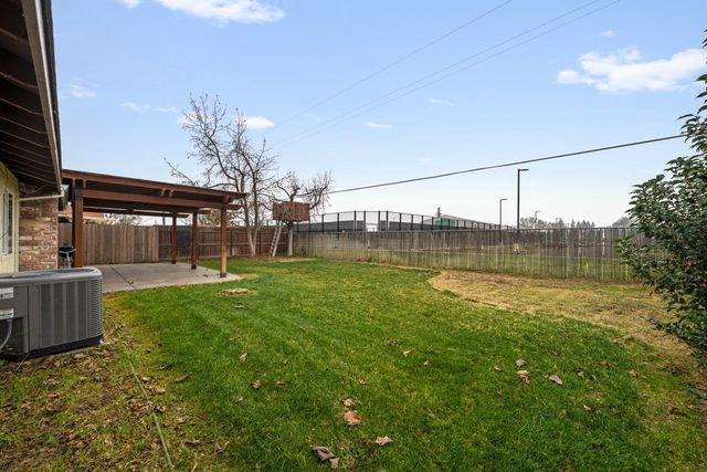 7358 Candlelight Way, Citrus Heights, CA 95621