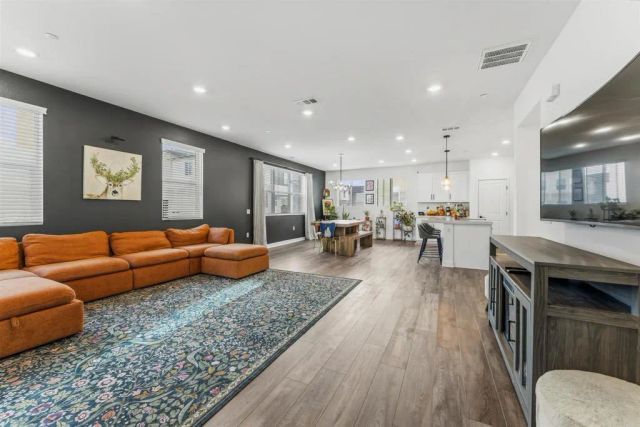 785 Vada Street 1, Chula Vista, CA 91911