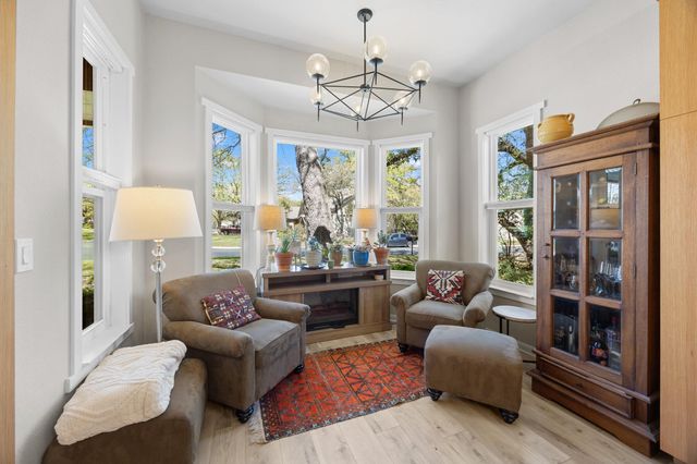 168 Dan Moody TRL, Georgetown, TX 78633