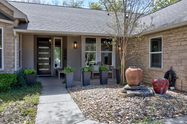 168 Dan Moody TRL, Georgetown, TX 78633