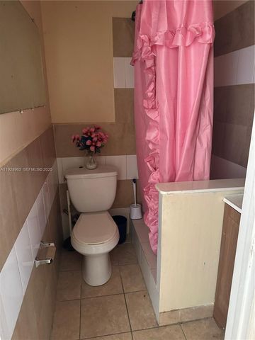 3491 NW 33rd Ct 0, Lauderdale Lakes, FL 33309