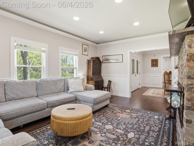 879 N Hacker Road, Oceola Township, MI 48843