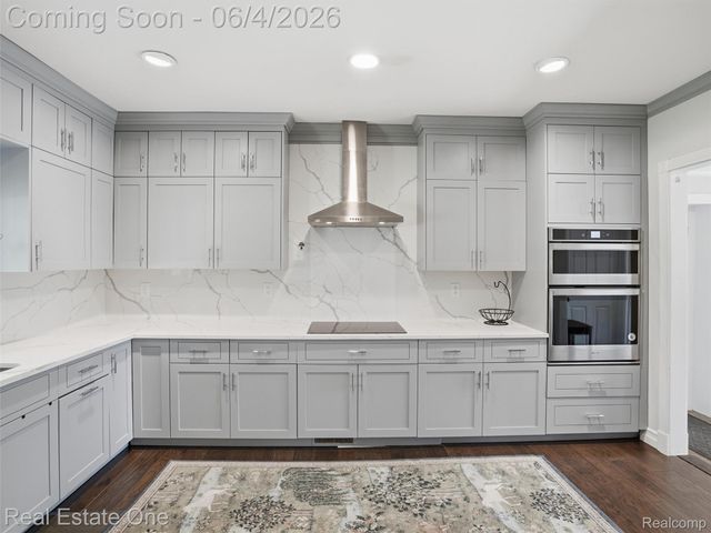 879 N Hacker Road, Oceola Township, MI 48843