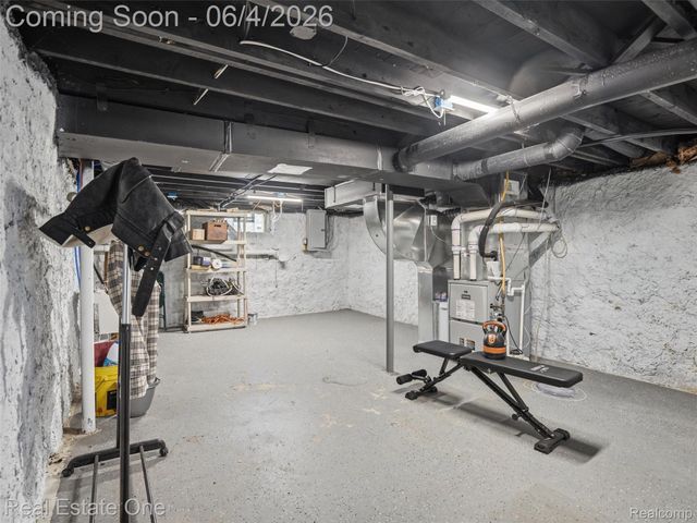 879 N Hacker Road, Oceola Township, MI 48843