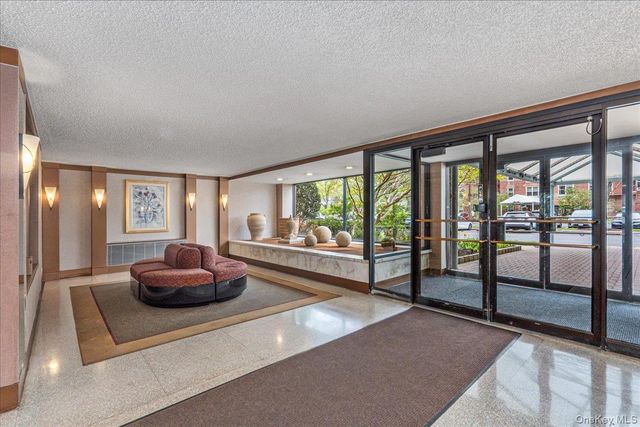 23-45 Bell Boulevard 1H, Bayside, NY 11360