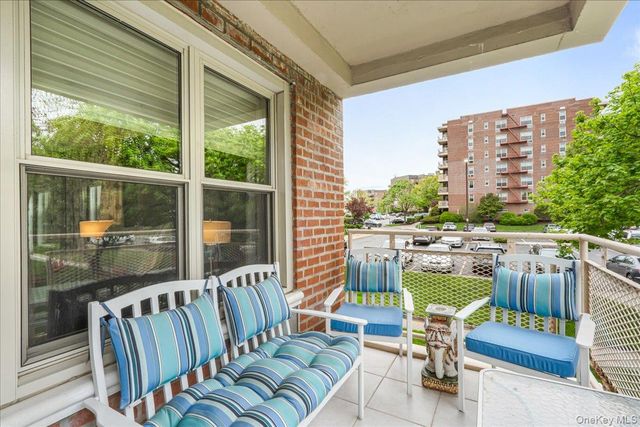 23-45 Bell Boulevard 1H, Bayside, NY 11360