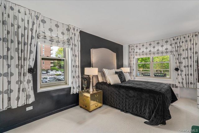23-45 Bell Boulevard 1H, Bayside, NY 11360