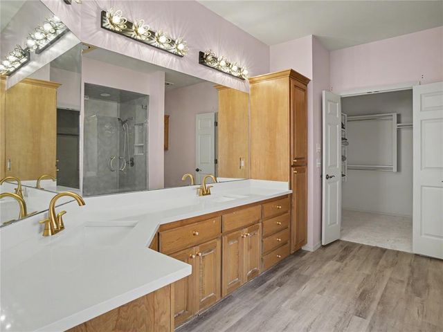 5313 NW 123rd Street, Oklahoma City, OK 73142