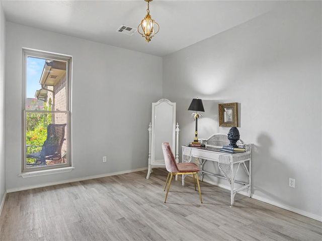 5313 NW 123rd Street, Oklahoma City, OK 73142