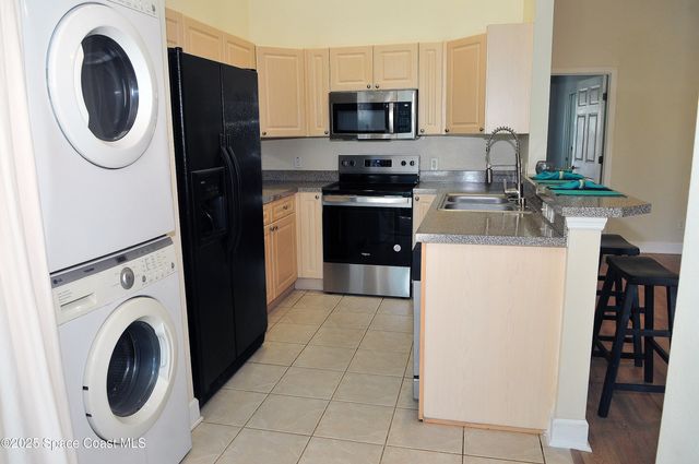 111 Portside Avenue 203, Cape Canaveral, FL 32920