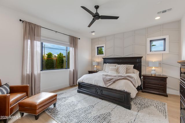 5513 E VERDE Lane, Phoenix, AZ 85018