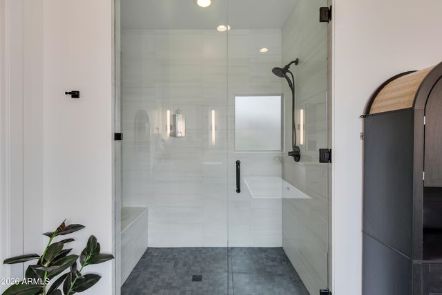 5513 E VERDE Lane, Phoenix, AZ 85018