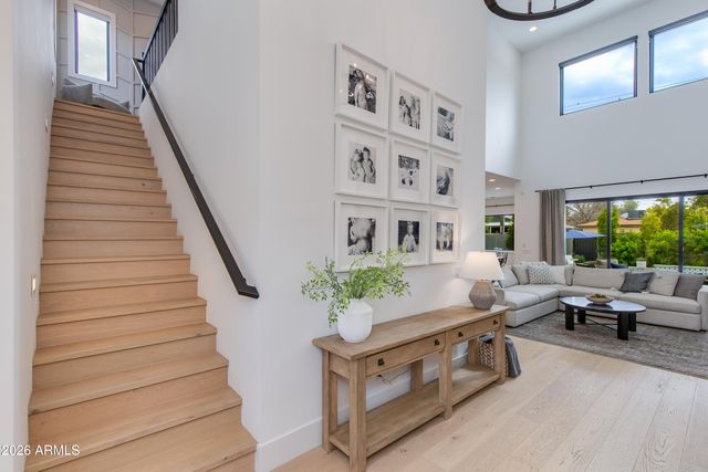 5513 E VERDE Lane, Phoenix, AZ 85018