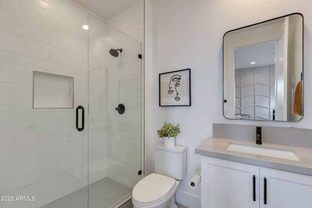 5513 E VERDE Lane, Phoenix, AZ 85018