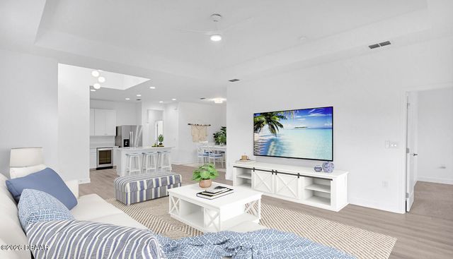 202 Summertime Place, Daytona Beach, FL 32124