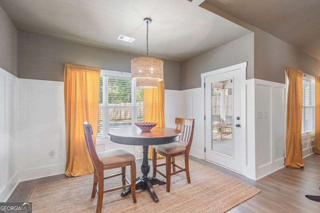 39 E Hill Street, Newnan, GA 30263