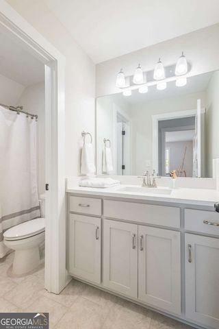 39 E Hill Street, Newnan, GA 30263