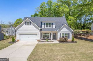 39 E Hill Street, Newnan, GA 30263