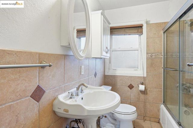 4116 Kentwood Ct, Oakland, CA 94605