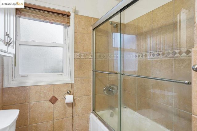 4116 Kentwood Ct, Oakland, CA 94605