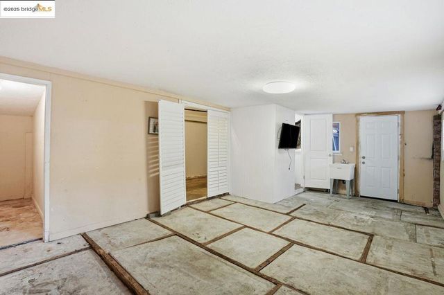 4116 Kentwood Ct, Oakland, CA 94605