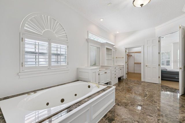 9017 GREAT HERON CIRCLE, Orlando, FL 32836