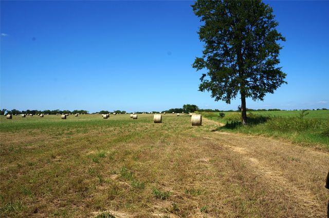 3677 VZ County Road 3504, Wills Point, TX 75169