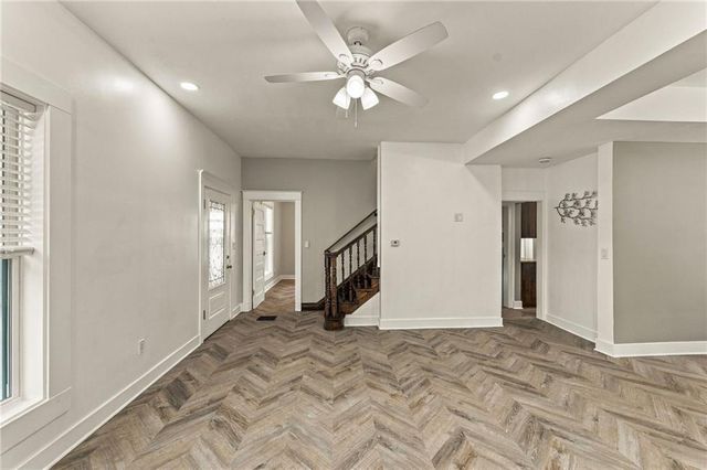1432 W Walnut Street, Independence, MO 64050