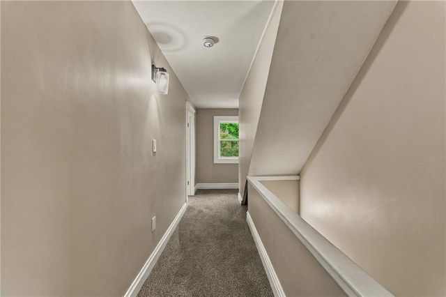 1432 W Walnut Street, Independence, MO 64050