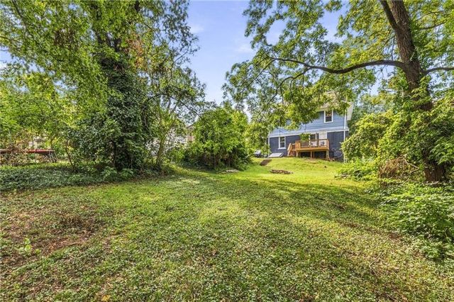 1432 W Walnut Street, Independence, MO 64050