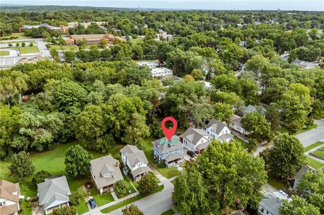 1432 W Walnut Street, Independence, MO 64050