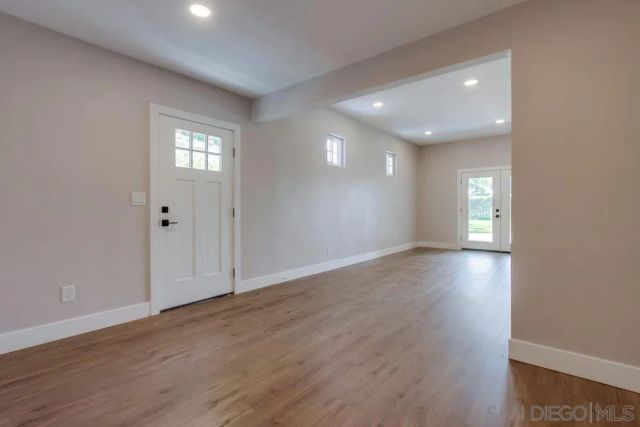 3311 La Costa Ave, Carlsbad, CA 92009