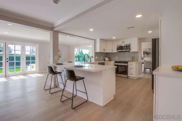 3311 La Costa Ave, Carlsbad, CA 92009