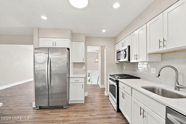 15 Deer Run Drive N, Barnegat, NJ 08005