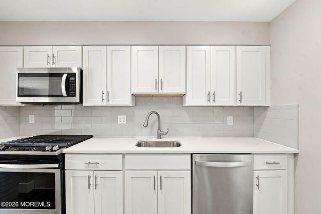 15 Deer Run Drive N, Barnegat, NJ 08005