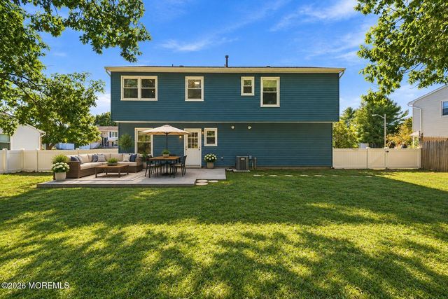 15 Deer Run Drive N, Barnegat, NJ 08005