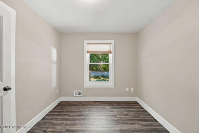 15 Deer Run Drive N, Barnegat, NJ 08005