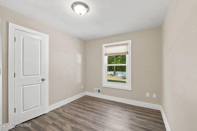 15 Deer Run Drive N, Barnegat, NJ 08005