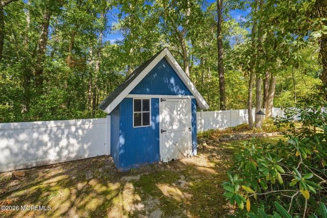 15 Deer Run Drive N, Barnegat, NJ 08005