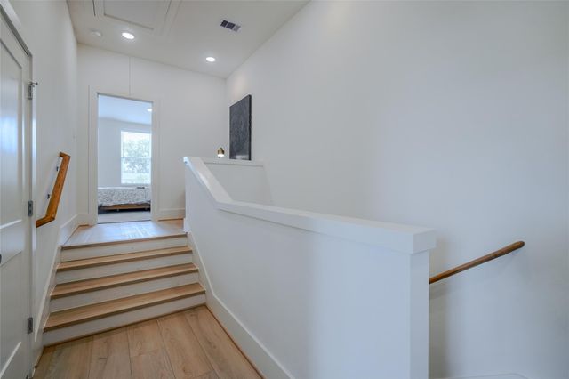 862 Paul Quinn Street B, Houston, TX 77091