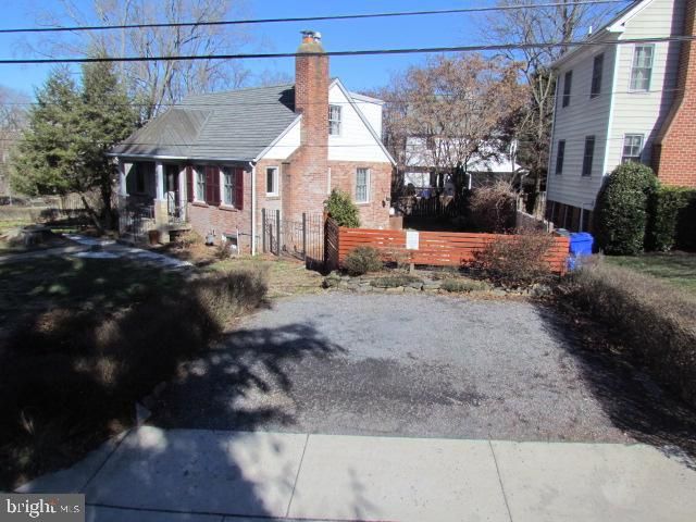 4415 FAIRFIELD DR, Bethesda, MD 20814