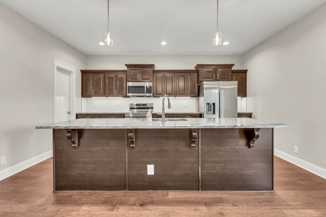 4018 Cooper Creek Rd, Woodlawn, TN 37191