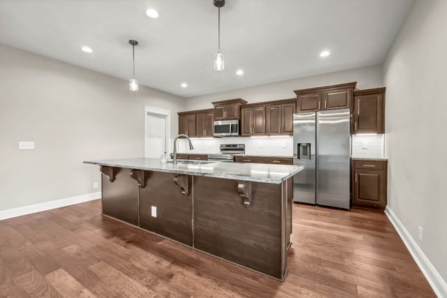 4018 Cooper Creek Rd, Woodlawn, TN 37191