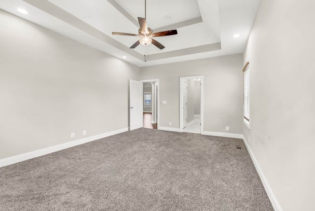 4018 Cooper Creek Rd, Woodlawn, TN 37191