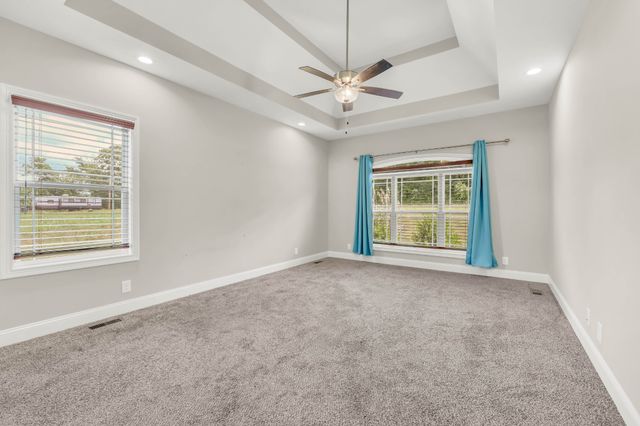 4018 Cooper Creek Rd, Woodlawn, TN 37191