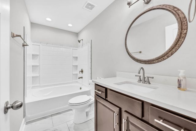4018 Cooper Creek Rd, Woodlawn, TN 37191